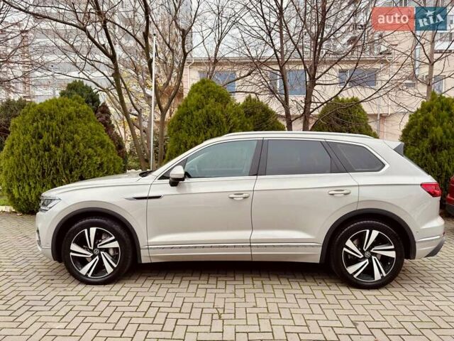 Бежевий Фольксваген Туарег, об'ємом двигуна 3 л та пробігом 72 тис. км за 47900 $, фото 8 на Automoto.ua