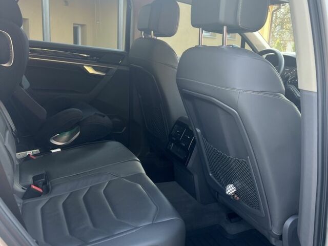 Бежевый Фольксваген Туарег, объемом двигателя 3 л и пробегом 127 тыс. км за 52500 $, фото 13 на Automoto.ua