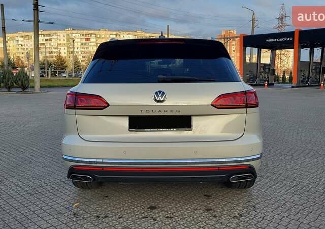 Бежевий Фольксваген Туарег, об'ємом двигуна 2.97 л та пробігом 128 тис. км за 53500 $, фото 16 на Automoto.ua