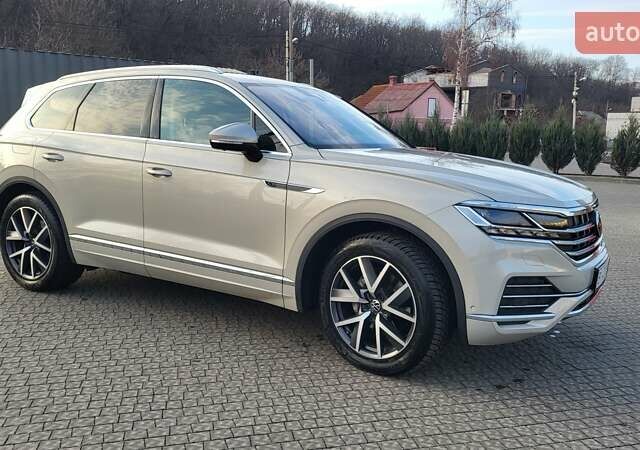 Бежевий Фольксваген Туарег, об'ємом двигуна 2.97 л та пробігом 128 тис. км за 53500 $, фото 9 на Automoto.ua