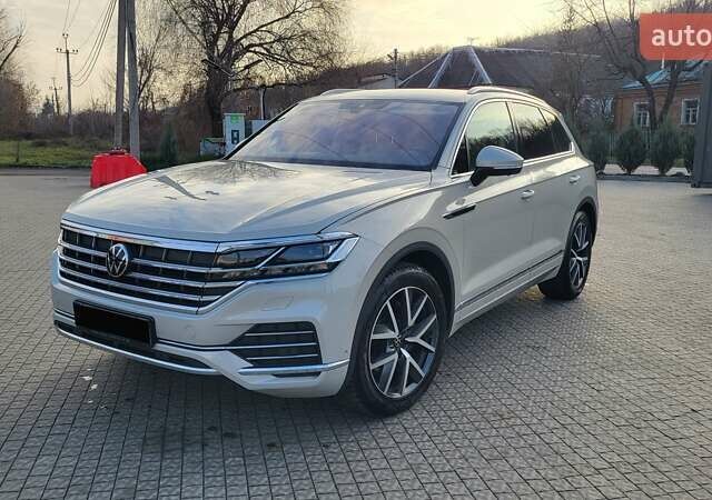 Бежевий Фольксваген Туарег, об'ємом двигуна 2.97 л та пробігом 128 тис. км за 53500 $, фото 24 на Automoto.ua