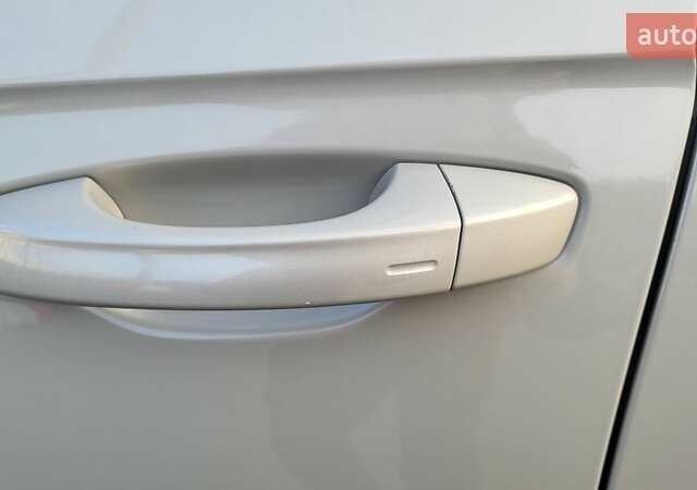 Бежевий Фольксваген Туарег, об'ємом двигуна 2.97 л та пробігом 128 тис. км за 53500 $, фото 72 на Automoto.ua