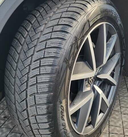 Бежевий Фольксваген Туарег, об'ємом двигуна 2.97 л та пробігом 128 тис. км за 53500 $, фото 81 на Automoto.ua