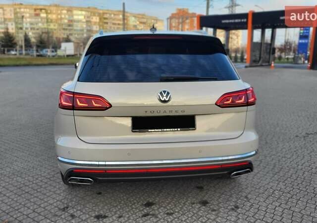 Бежевий Фольксваген Туарег, об'ємом двигуна 2.97 л та пробігом 128 тис. км за 53500 $, фото 32 на Automoto.ua
