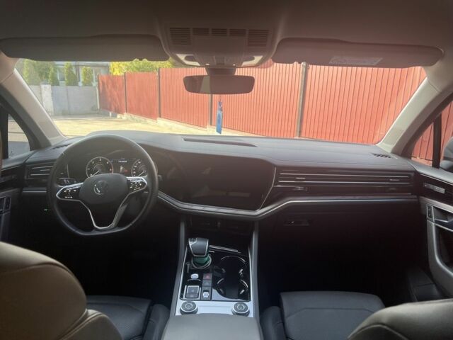 Бежевый Фольксваген Туарег, объемом двигателя 3 л и пробегом 127 тыс. км за 52500 $, фото 14 на Automoto.ua