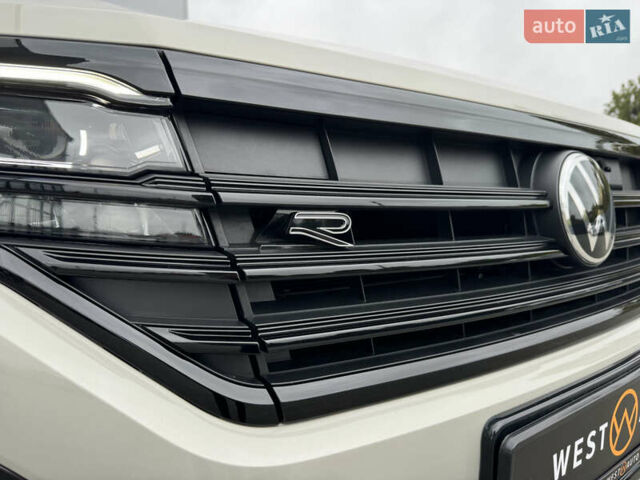 Бежевый Фольксваген Туарег, объемом двигателя 2.99 л и пробегом 9 тыс. км за 77000 $, фото 12 на Automoto.ua