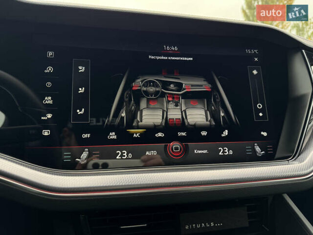 Бежевый Фольксваген Туарег, объемом двигателя 2.99 л и пробегом 9 тыс. км за 77000 $, фото 45 на Automoto.ua