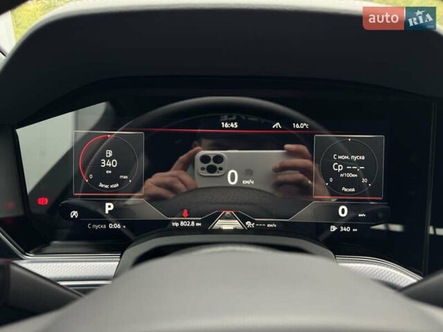 Бежевый Фольксваген Туарег, объемом двигателя 2.99 л и пробегом 9 тыс. км за 77000 $, фото 43 на Automoto.ua