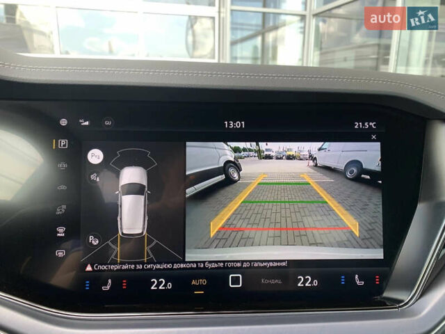 Бежевый Фольксваген Туарег, объемом двигателя 2.97 л и пробегом 27 тыс. км за 77000 $, фото 32 на Automoto.ua