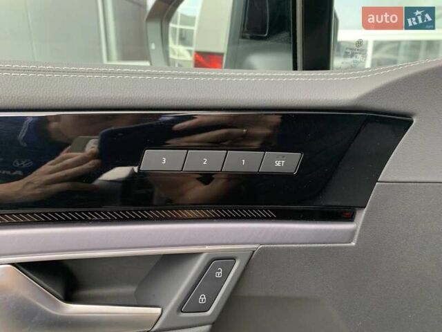 Бежевый Фольксваген Туарег, объемом двигателя 2.97 л и пробегом 27 тыс. км за 77000 $, фото 24 на Automoto.ua