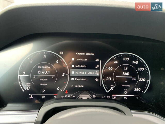 Бежевый Фольксваген Туарег, объемом двигателя 2.97 л и пробегом 27 тыс. км за 77000 $, фото 29 на Automoto.ua