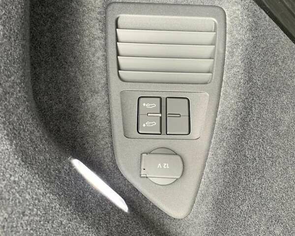 Бежевый Фольксваген Туарег, объемом двигателя 2.97 л и пробегом 27 тыс. км за 77000 $, фото 40 на Automoto.ua