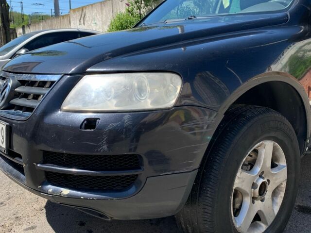 Черный Фольксваген Туарег, объемом двигателя 3.2 л и пробегом 270 тыс. км за 3475 $, фото 8 на Automoto.ua