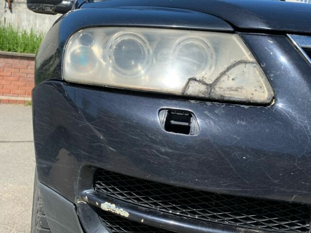 Черный Фольксваген Туарег, объемом двигателя 3.2 л и пробегом 270 тыс. км за 3475 $, фото 11 на Automoto.ua