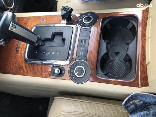 Чорний Фольксваген Туарег, об'ємом двигуна 2.5 л та пробігом 300 тис. км за 10500 $, фото 3 на Automoto.ua