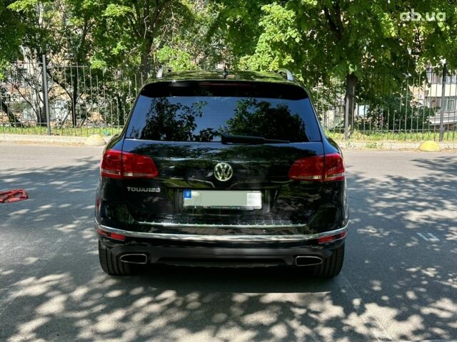 Черный Фольксваген Туарег, объемом двигателя 0 л и пробегом 189 тыс. км за 31500 $, фото 10 на Automoto.ua