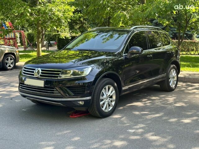 Черный Фольксваген Туарег, объемом двигателя 0 л и пробегом 189 тыс. км за 31500 $, фото 5 на Automoto.ua