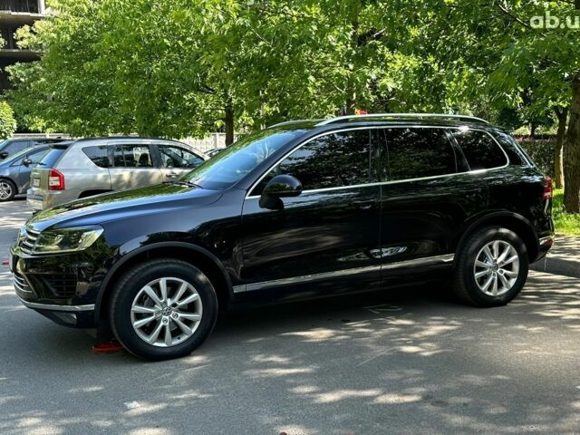 Черный Фольксваген Туарег, объемом двигателя 0 л и пробегом 189 тыс. км за 31500 $, фото 1 на Automoto.ua