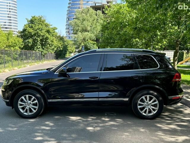 Черный Фольксваген Туарег, объемом двигателя 0 л и пробегом 189 тыс. км за 31500 $, фото 6 на Automoto.ua