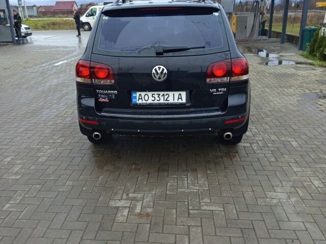 Черный Фольксваген Туарег, объемом двигателя 3 л и пробегом 237 тыс. км за 14300 $, фото 1 на Automoto.ua