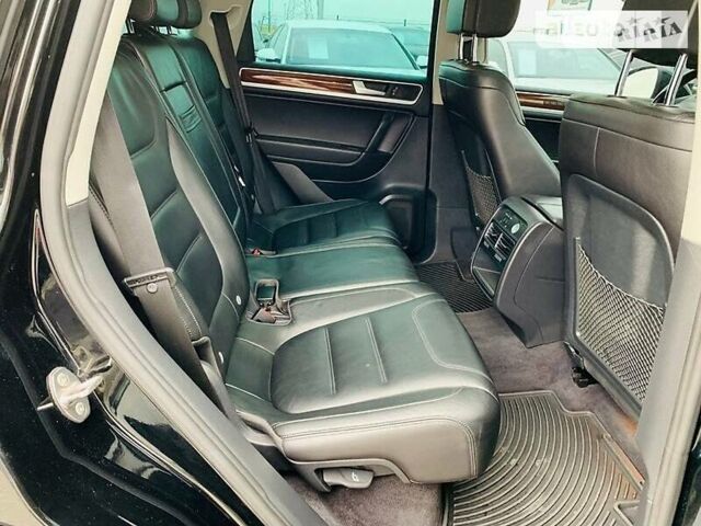 Черный Фольксваген Туарег, объемом двигателя 3 л и пробегом 264 тыс. км за 18500 $, фото 15 на Automoto.ua