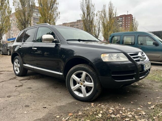 Черный Фольксваген Туарег, объемом двигателя 3.2 л и пробегом 340 тыс. км за 7000 $, фото 6 на Automoto.ua