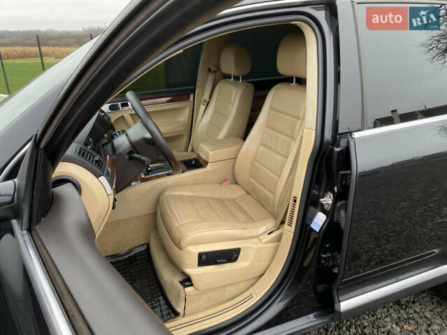 Черный Фольксваген Туарег, объемом двигателя 2.5 л и пробегом 373 тыс. км за 6950 $, фото 49 на Automoto.ua