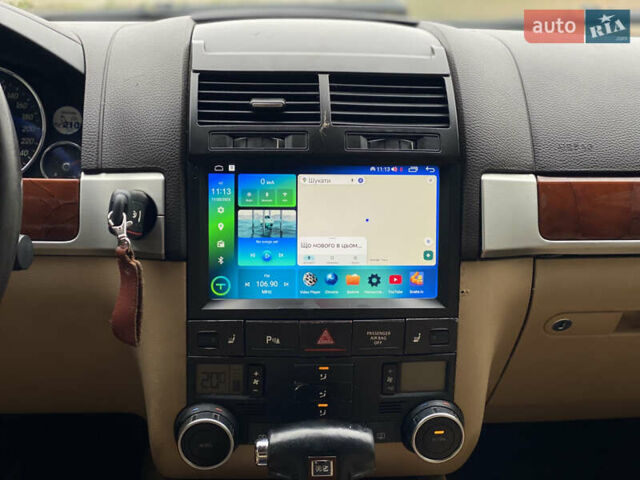 Черный Фольксваген Туарег, объемом двигателя 2.5 л и пробегом 373 тыс. км за 6950 $, фото 56 на Automoto.ua