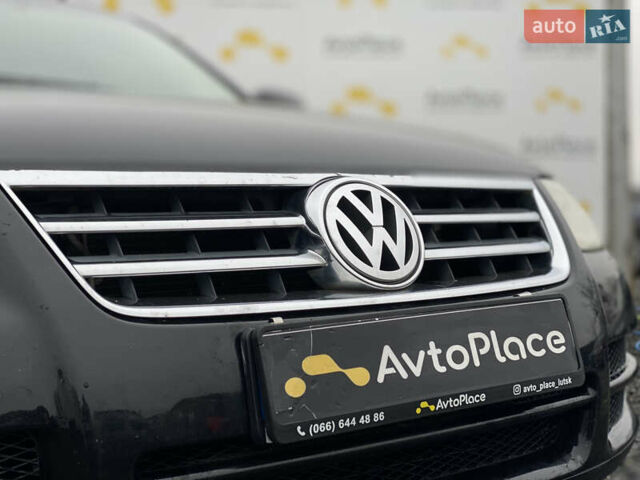 Черный Фольксваген Туарег, объемом двигателя 2.5 л и пробегом 373 тыс. км за 6950 $, фото 10 на Automoto.ua