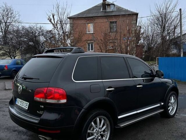 Чорний Фольксваген Туарег, об'ємом двигуна 4.2 л та пробігом 343 тис. км за 5500 $, фото 3 на Automoto.ua