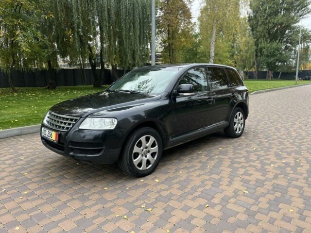 Чорний Фольксваген Туарег, об'ємом двигуна 3.2 л та пробігом 280 тис. км за 5000 $, фото 1 на Automoto.ua