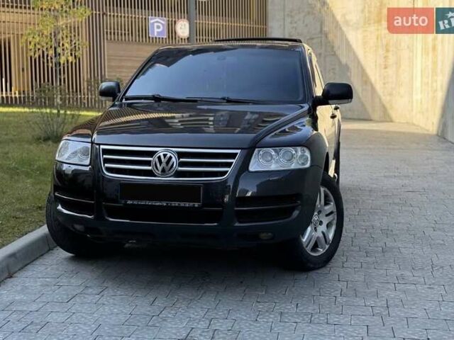 Чорний Фольксваген Туарег, об'ємом двигуна 3.2 л та пробігом 300 тис. км за 7600 $, фото 2 на Automoto.ua
