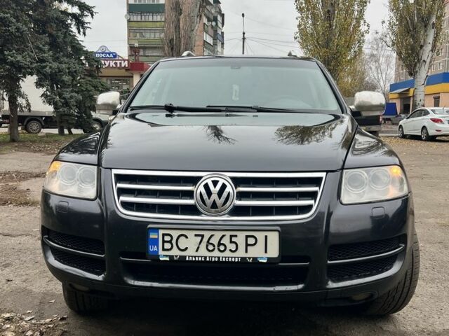 Черный Фольксваген Туарег, объемом двигателя 3.2 л и пробегом 340 тыс. км за 7000 $, фото 3 на Automoto.ua