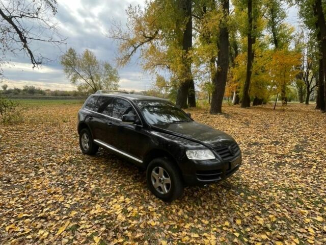 Чорний Фольксваген Туарег, об'ємом двигуна 2.5 л та пробігом 320 тис. км за 4850 $, фото 2 на Automoto.ua