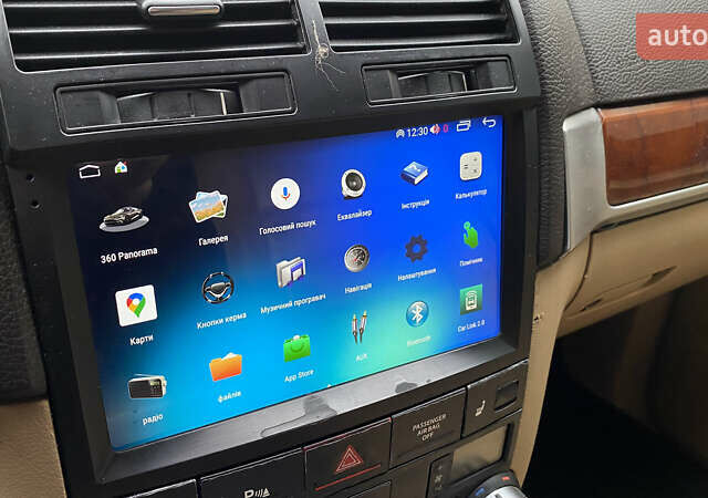 Черный Фольксваген Туарег, объемом двигателя 2.5 л и пробегом 373 тыс. км за 6950 $, фото 67 на Automoto.ua