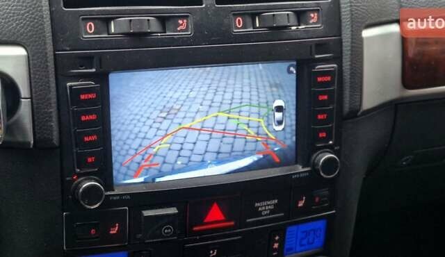 Черный Фольксваген Туарег, объемом двигателя 3.2 л и пробегом 237 тыс. км за 7500 $, фото 29 на Automoto.ua