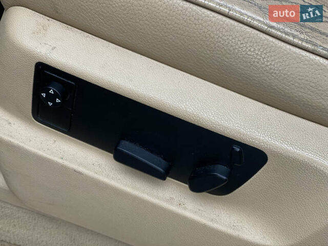 Черный Фольксваген Туарег, объемом двигателя 2.5 л и пробегом 373 тыс. км за 6950 $, фото 52 на Automoto.ua