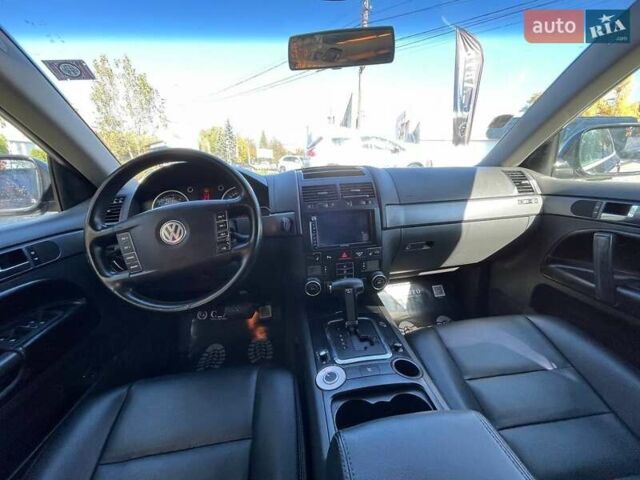 Черный Фольксваген Туарег, объемом двигателя 3.19 л и пробегом 381 тыс. км за 6700 $, фото 12 на Automoto.ua