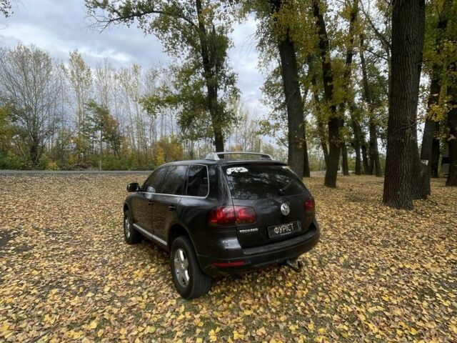 Черный Фольксваген Туарег, объемом двигателя 2.5 л и пробегом 300 тыс. км за 4100 $, фото 3 на Automoto.ua