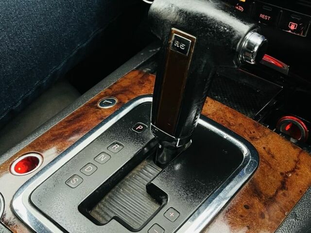 Черный Фольксваген Туарег, объемом двигателя 0 л и пробегом 250 тыс. км за 3450 $, фото 10 на Automoto.ua