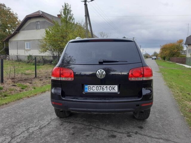 Черный Фольксваген Туарег, объемом двигателя 2.5 л и пробегом 221 тыс. км за 6400 $, фото 13 на Automoto.ua