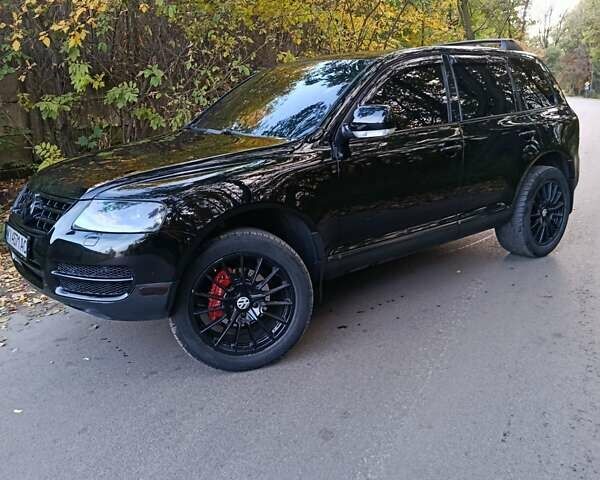 Черный Фольксваген Туарег, объемом двигателя 3.2 л и пробегом 210 тыс. км за 8700 $, фото 17 на Automoto.ua