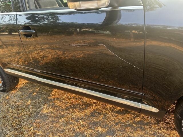 Черный Фольксваген Туарег, объемом двигателя 2.5 л и пробегом 319 тыс. км за 5500 $, фото 7 на Automoto.ua