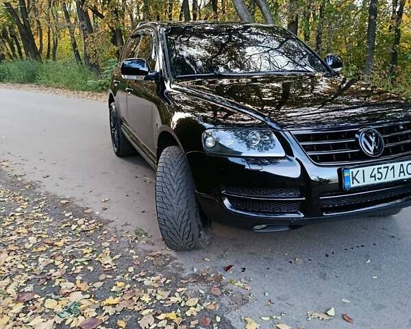 Черный Фольксваген Туарег, объемом двигателя 3.2 л и пробегом 210 тыс. км за 8700 $, фото 14 на Automoto.ua