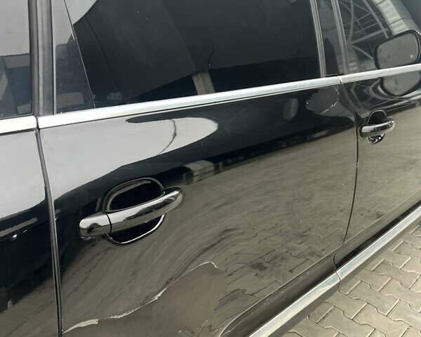 Черный Фольксваген Туарег, объемом двигателя 2.46 л и пробегом 426 тыс. км за 7400 $, фото 36 на Automoto.ua