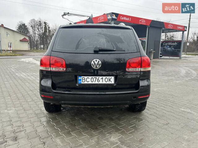 Черный Фольксваген Туарег, объемом двигателя 2.46 л и пробегом 221 тыс. км за 6700 $, фото 12 на Automoto.ua