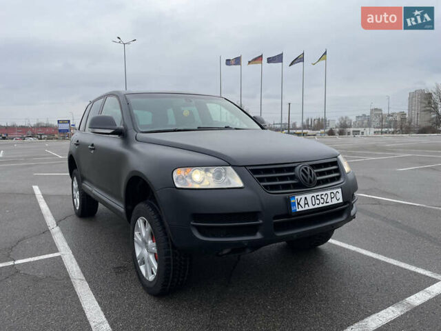 Черный Фольксваген Туарег, объемом двигателя 2.97 л и пробегом 370 тыс. км за 7700 $, фото 9 на Automoto.ua
