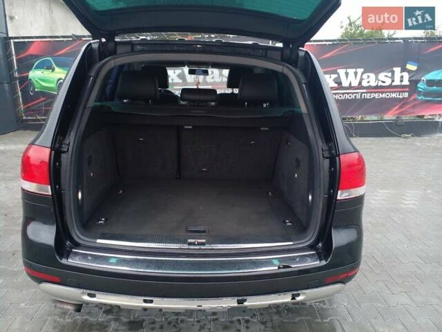 Чорний Фольксваген Туарег, об'ємом двигуна 2.5 л та пробігом 400 тис. км за 8600 $, фото 18 на Automoto.ua