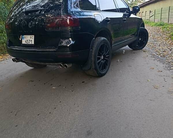 Черный Фольксваген Туарег, объемом двигателя 3.2 л и пробегом 210 тыс. км за 8700 $, фото 12 на Automoto.ua