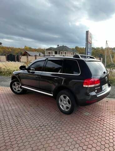 Чорний Фольксваген Туарег, об'ємом двигуна 2.5 л та пробігом 260 тис. км за 8000 $, фото 10 на Automoto.ua